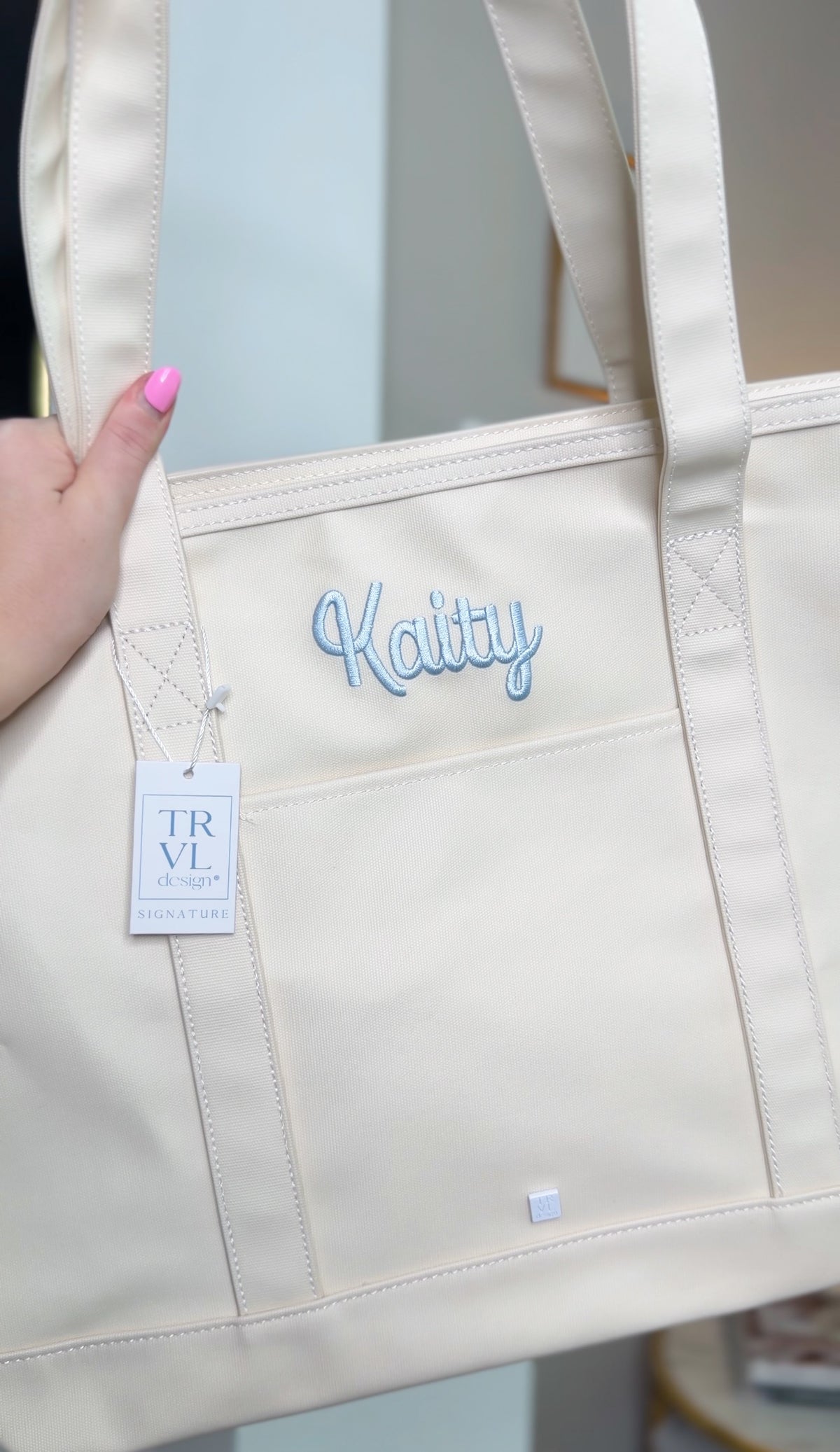 TRVL MAXI TOTE NATURAL COATED CANVAS