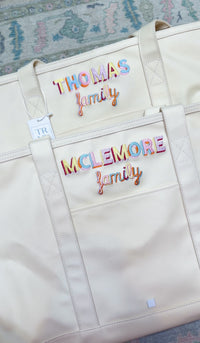TRVL MAXI TOTE NATURAL COATED CANVAS