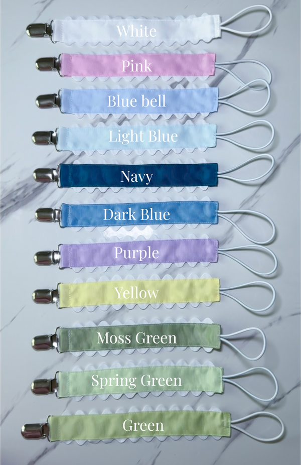 Embroidered pacifier clip for baby