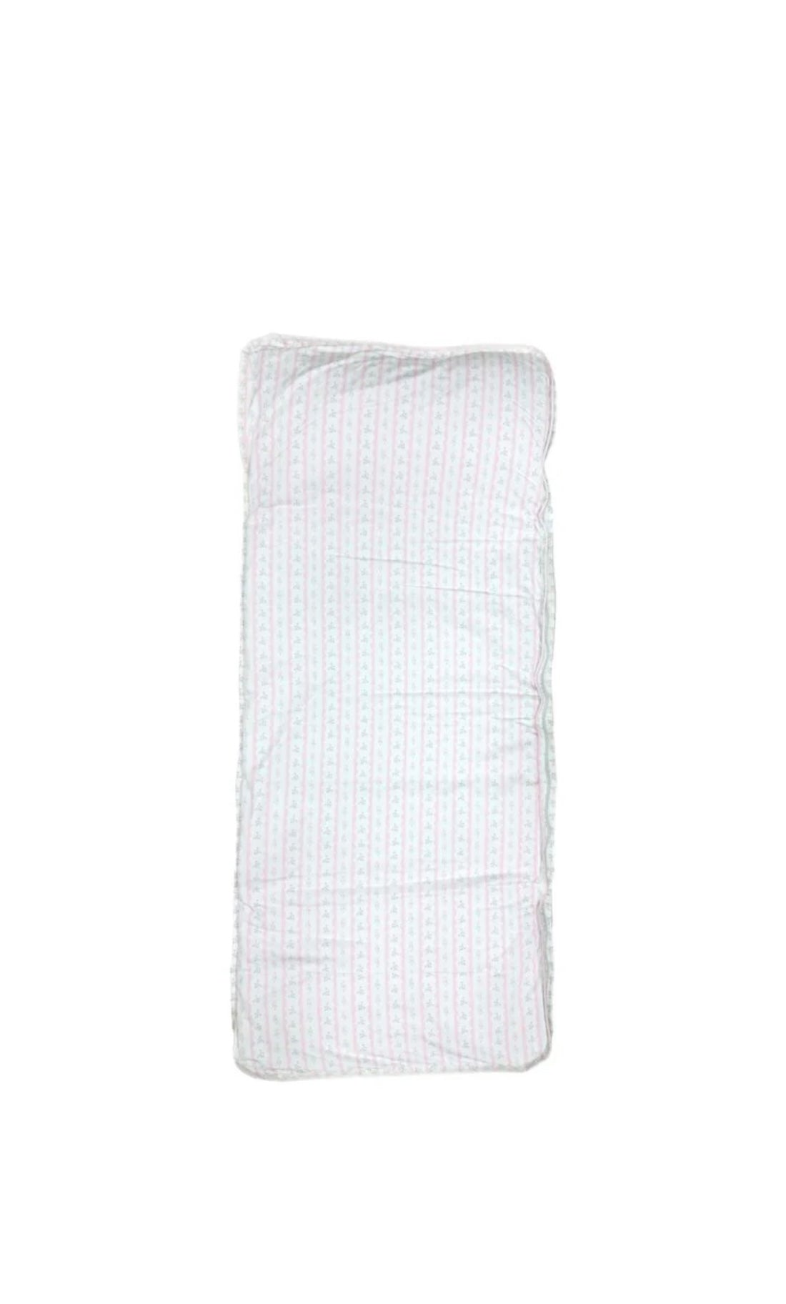 Pink ribbon floral TRVL nap mat