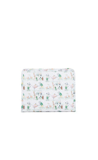 Golf animal printed trvl roadie on white background