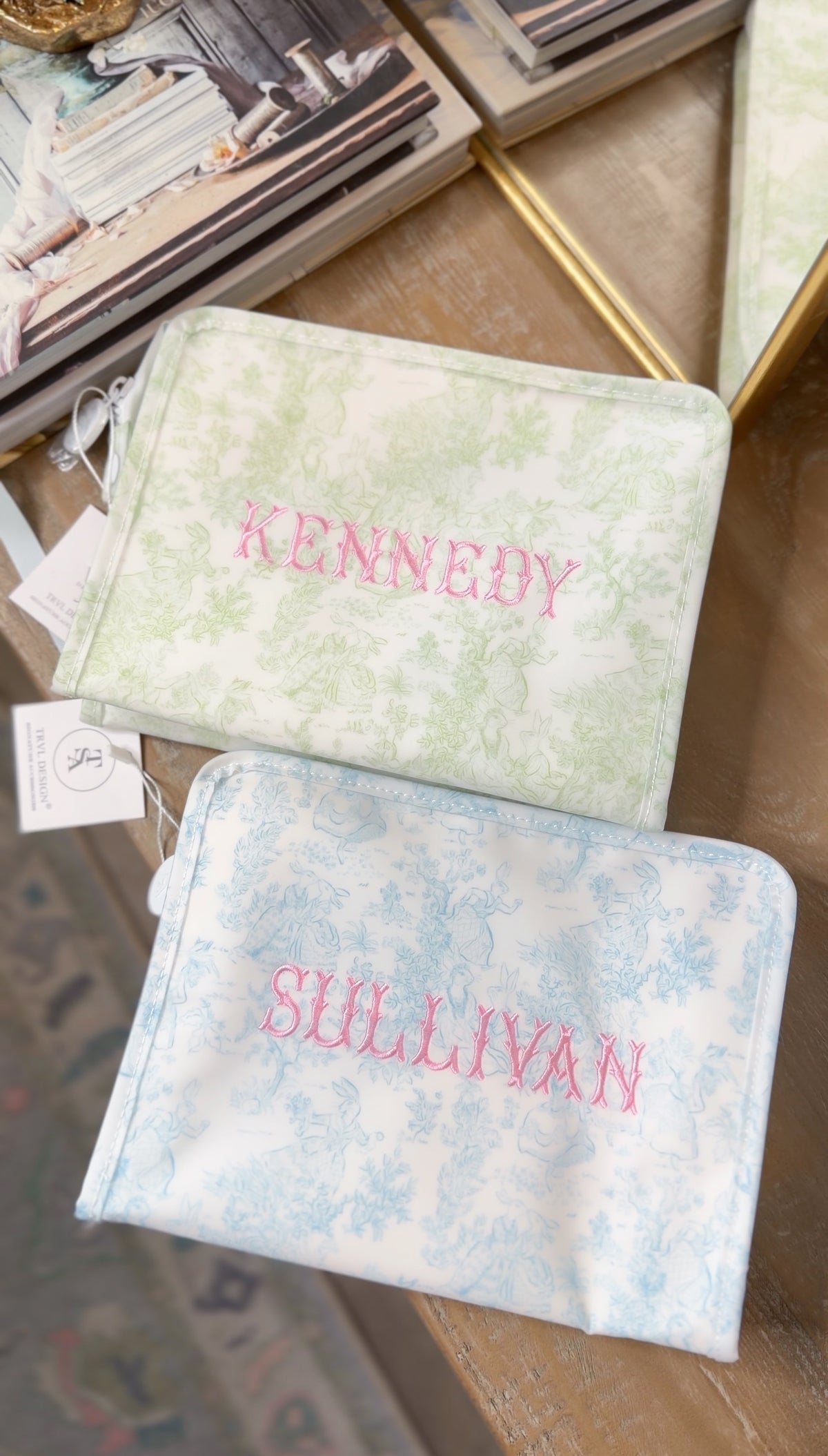 TRVLBUNNY TOILE GREEN ROADIE