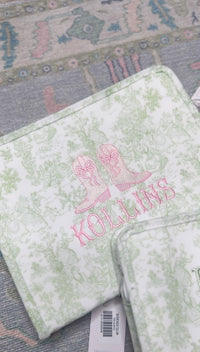 TRVLBUNNY TOILE GREEN ROADIE