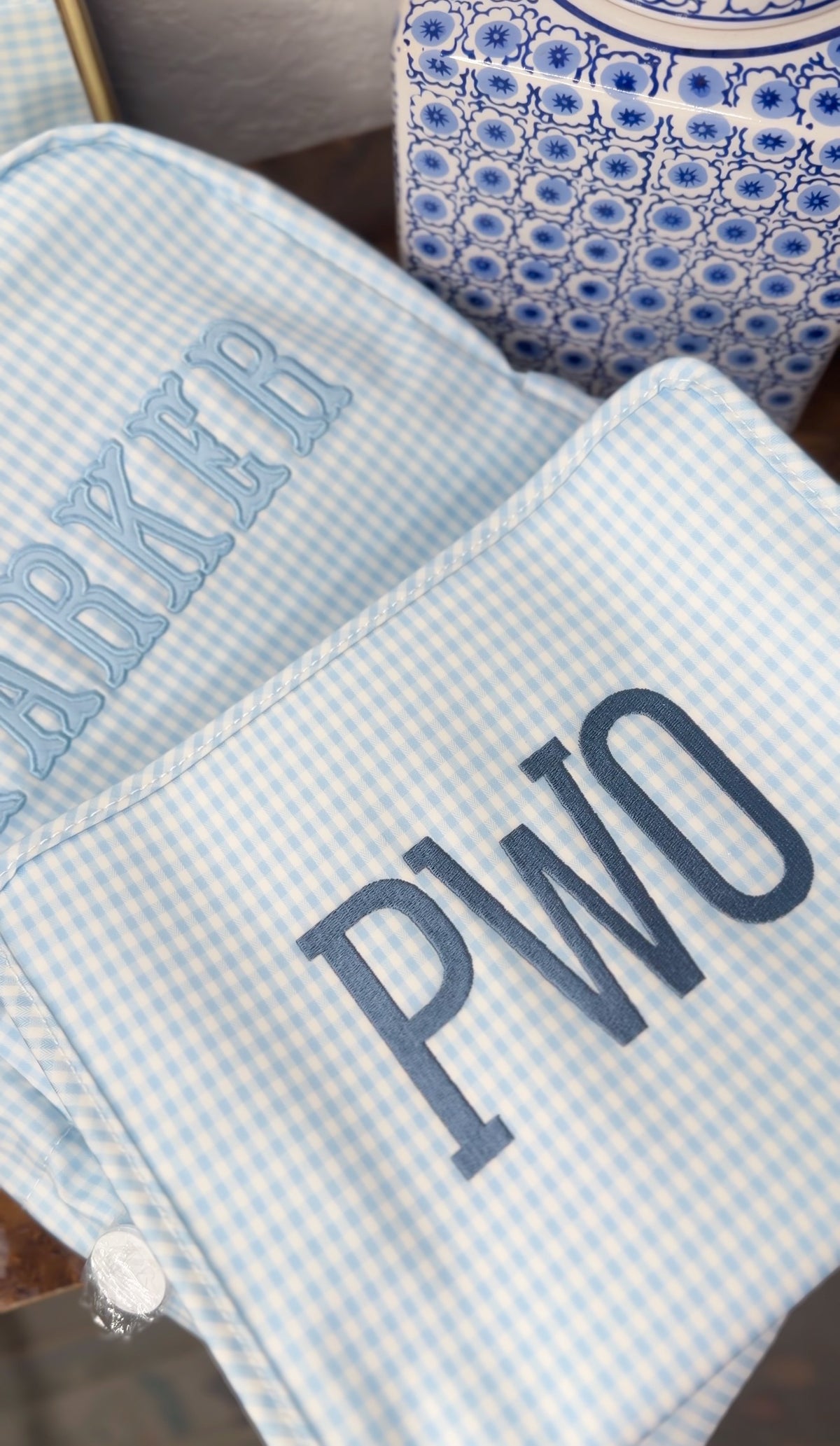 TRVL GINGHAM MIST ROADIE