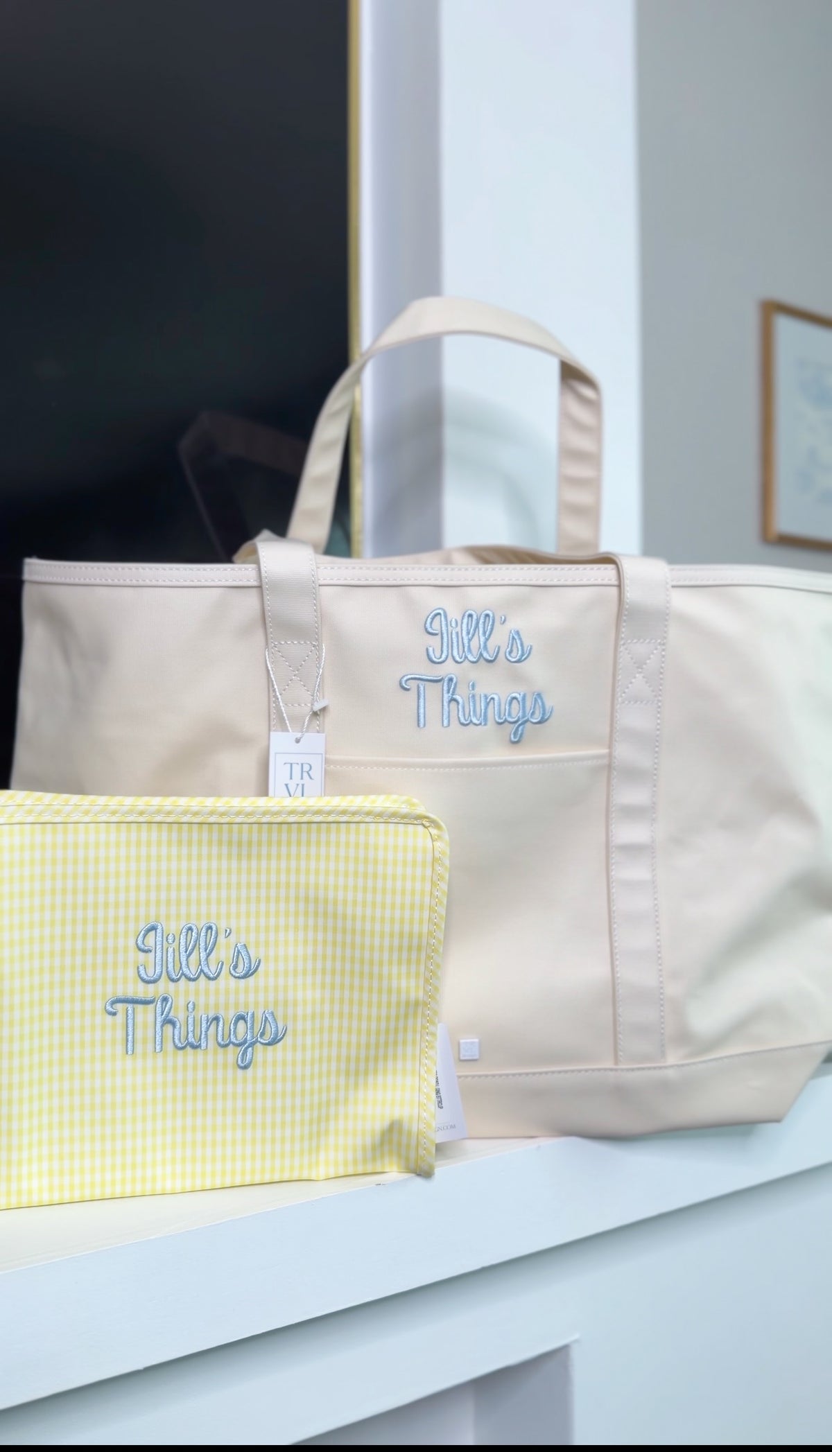 TRVL MAXI TOTE NATURAL COATED CANVAS