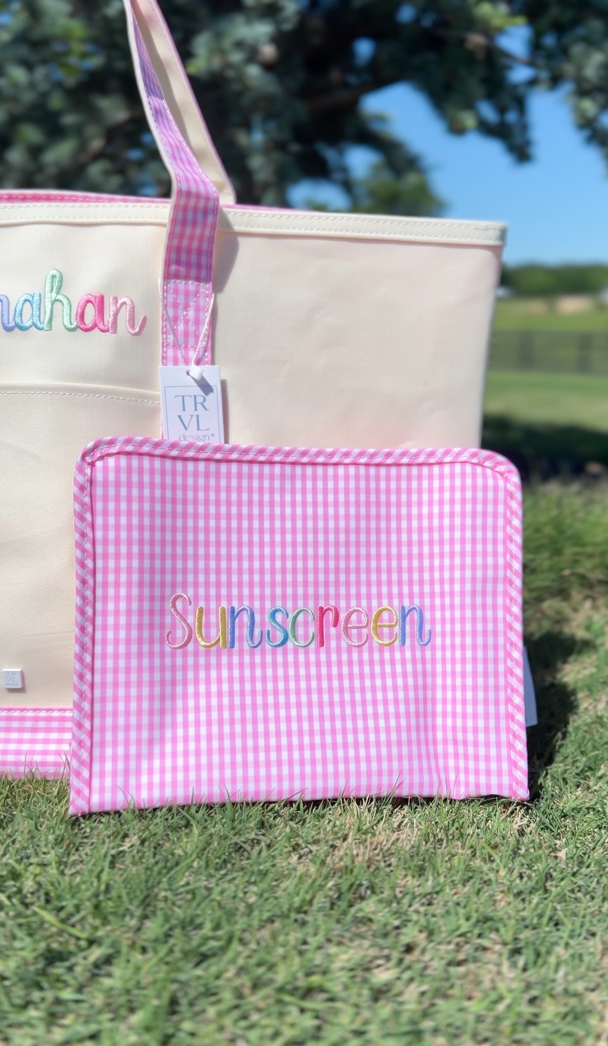 TRVL PINK GINGHAM ROADIE