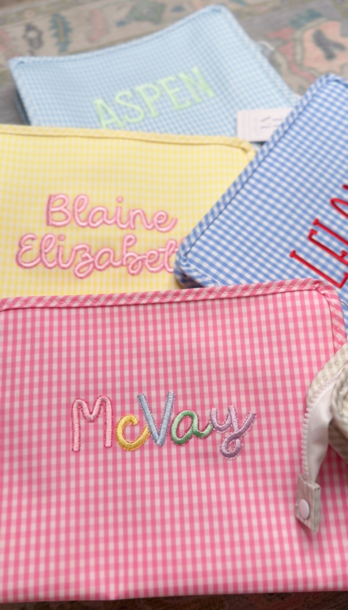 TRVL PINK GINGHAM ROADIE