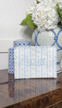 TRVL RIBBON FLORAL BLUE ROADIE